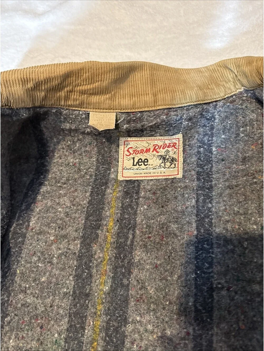 Lee this vintage